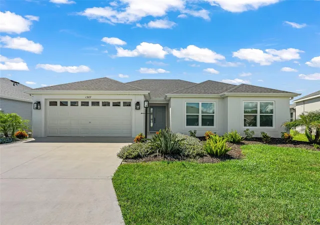 Photo 4 of Single family home for sale at 1367 Kip Ct, The Villages, FL 34762 | MLS# G5119101 | Listing updated on 2026-10-20