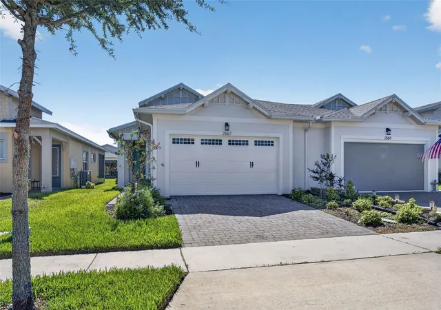 Photo 3 of Townhouse for sale at 2557 Yellow Brick Rd, Saint Cloud, FL 34772 | MLS# O6450036 | Listing updated on 2026-10-15