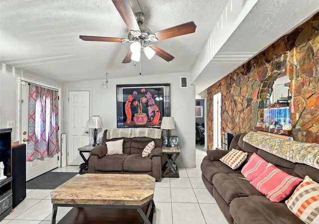 Photo 2 of Single family home for sale at 431 74th Avenue N, Saint Petersburg, FL 33702 | MLS# TB8558276 | Listing updated on 2026-10-20