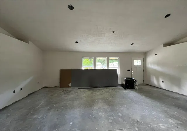 Photo 3 of Single family home for sale at 23279 NW 179th Place, High Springs, FL 32643 | MLS# GC544193 | Listing updated on 2026-10-17