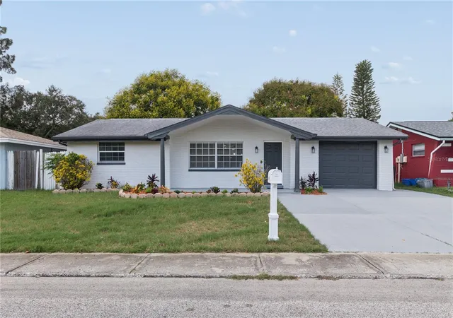 Photo 3 of Single family home for sale at 8811 Lido Ln, Port Richey, FL 34668 | MLS# TB8558287 | Listing updated on 2026-10-16