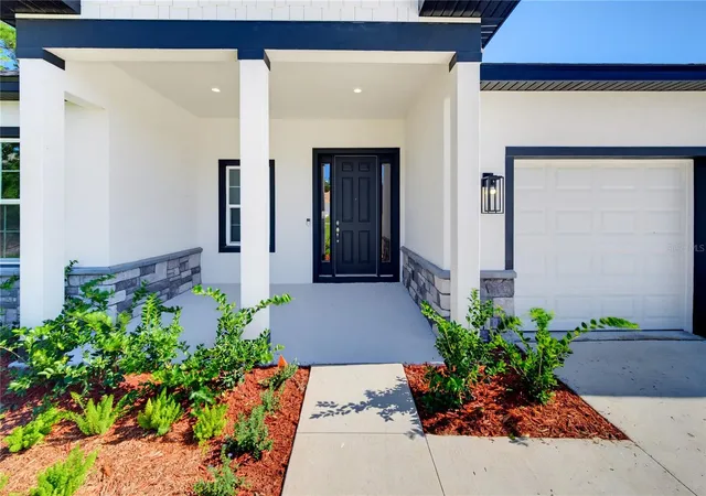 Photo 4 of Single family home for sale at 13 Corkwood Blvd, Homosassa, FL 34446 | MLS# O6450060 | Listing updated on 2026-10-31