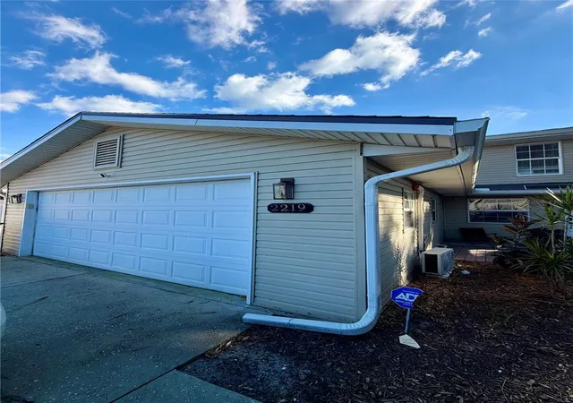 Photo 2 of Single family home for sale at 2219 12th Avenue W, Bradenton, FL 34205 | MLS# A4709649 | Listing updated on 2026-10-24