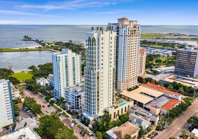 Condo for sale at 126 4th Avenue NE #502, Saint Petersburg, FL 33701 | MLS# TB8558302