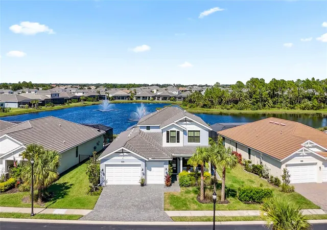 Photo 2 of Single family home for sale at 12842 Pinnacle Ln, Venice, FL 34293 | MLS# N6146203 | Listing updated on 2026-10-17