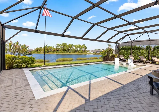 Photo 3 of Single family home for sale at 12842 Pinnacle Ln, Venice, FL 34293 | MLS# N6146203 | Listing updated on 2026-10-17