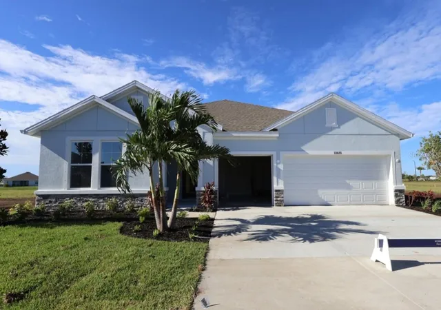 Photo 1 of Single family home for sale at 12835 Salty Dog Xing, Palmetto, FL 34221 | MLS# TB8558331 | Listing updated on 2026-10-23