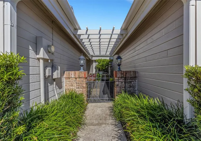 Photo 1 of Condo for sale at 1113 Waterfall Ln, Lakeland, FL 33803 | MLS# L4965802 | Listing updated on 2026-10-24