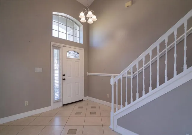 Photo 2 of Single family home for sale at 7694 Country Run Pkwy, Orlando, FL 32818 | MLS# O6450103 | Listing updated on 2026-10-26