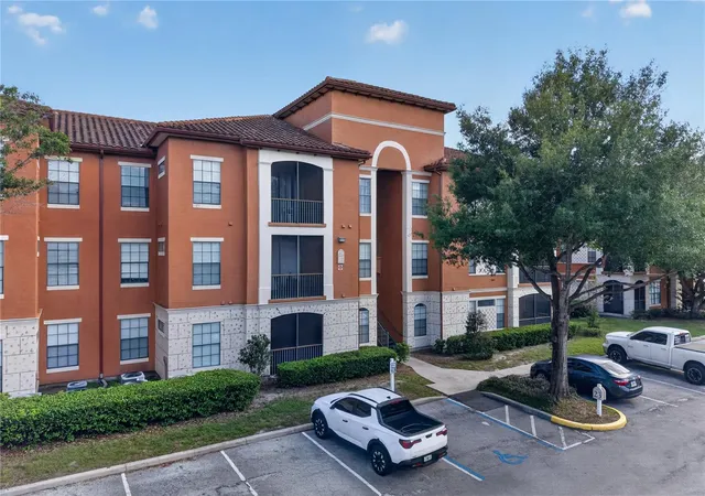 Condo for sale at 6149 Metrowest Blvd #308, ORLANDO, FL 32835 | MLS# O6450104