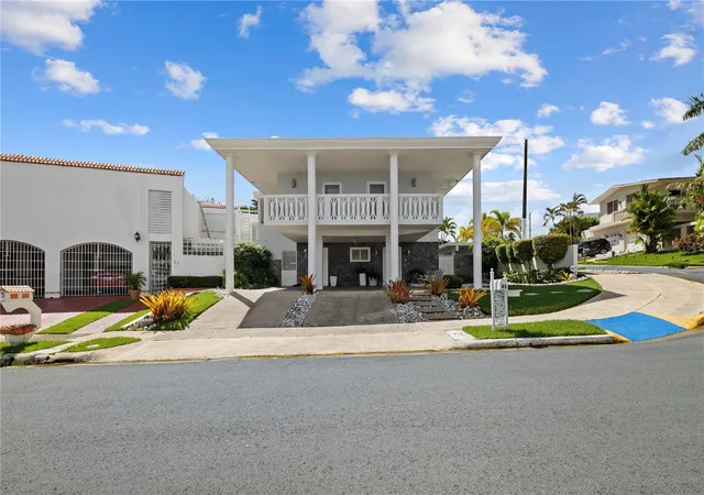 Photo 1 of Single family home for sale at B 6 Calle Arroyo Urb El Remanso, San Juan, PR 00926 | MLS# PR9124996 | Listing updated on 2026-10-20