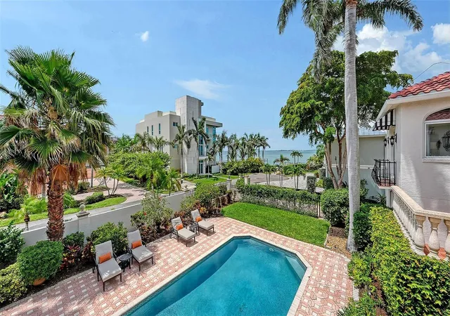 Photo 2 of Single family home for sale at 1023 Tocobaga Ln, Sarasota, FL 34236 | MLS# A4709668 | Listing updated on 2026-10-20
