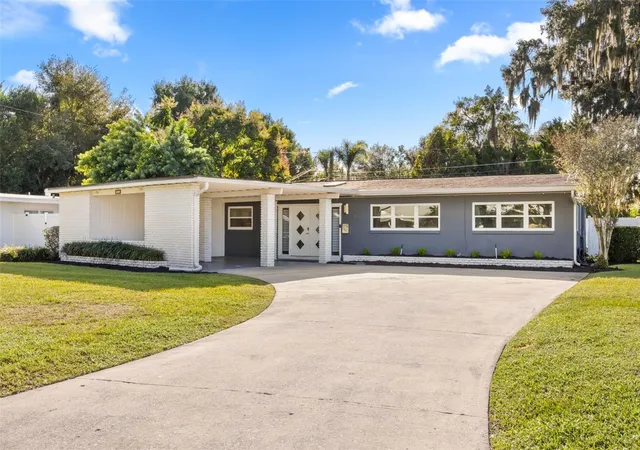 Photo 1 of Single family home for sale at 616 Strathmore Dr, Orlando, FL 32803 | MLS# O6450115 | Listing updated on 2026-10-17