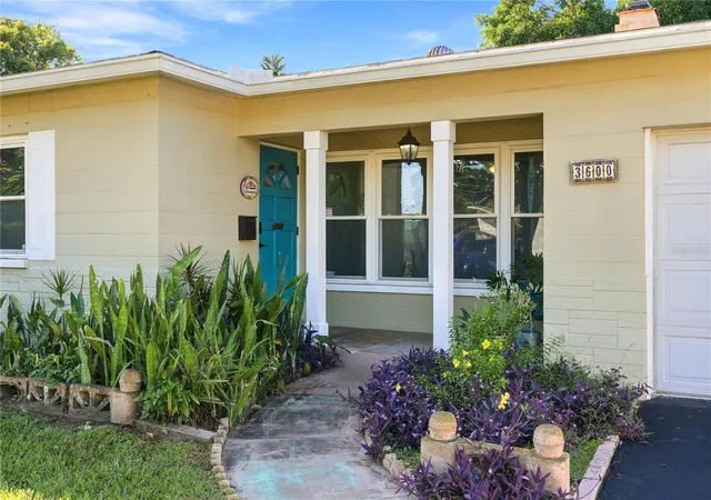 Photo 2 of Single family home for sale at 3600 Yardley Ave N, Saint Petersburg, FL 33713 | MLS# TB8558353 | Listing updated on 2026-10-22