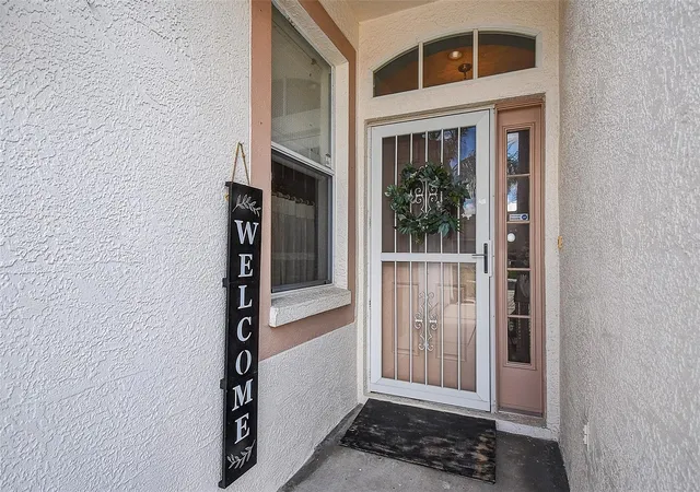 Photo 2 of House for sale at 10109 Mowry Ln, Tampa, FL 33625 | MLS# TB8558364 | Listing updated on 2026-10-29