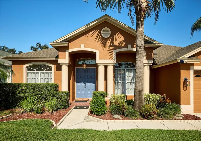 Photo 3 of Single family home for sale at 18016 Royal Forest Dr, Tampa, FL 33647 | MLS# TB8558365 | Listing updated on 2026-10-20