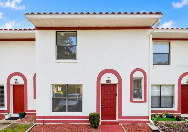 Townhouse for sale at 6266 Yorktown Dr #179, ORLANDO, FL 32807 | MLS# O6450134