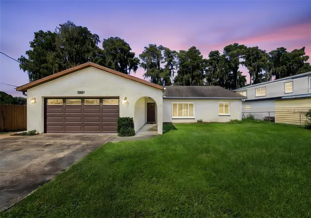 Photo 2 of Single family home for sale at 12527 Lacey Dr, New Port Richey, FL 34654 | MLS# W7890344 | Listing updated on 2026-10-20