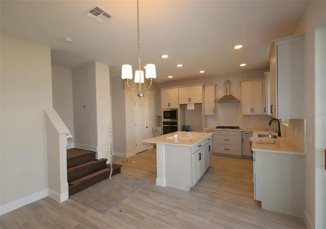 Photo 3 of Single family home for sale at 5278 High Line Dr, Saint Cloud, FL 34771 | MLS# O6450146 | Listing updated on 2026-10-20