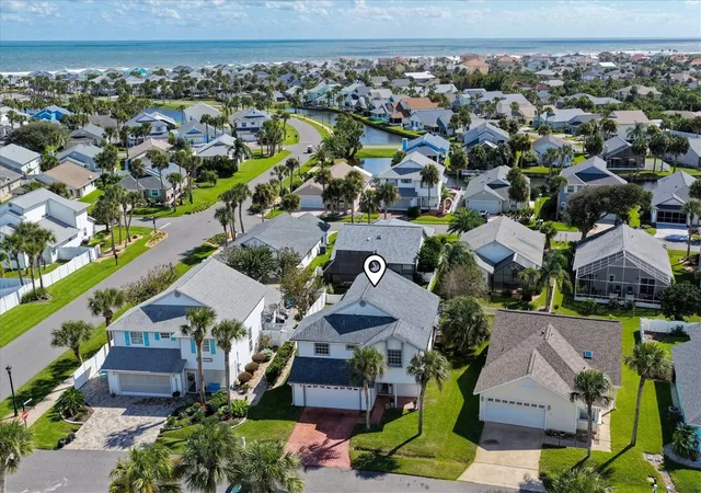 Photo 3 of Single family home for sale at 3 Avalon Ter, Palm Coast, FL 32137 | MLS# FC322129 | Listing updated on 2026-10-22