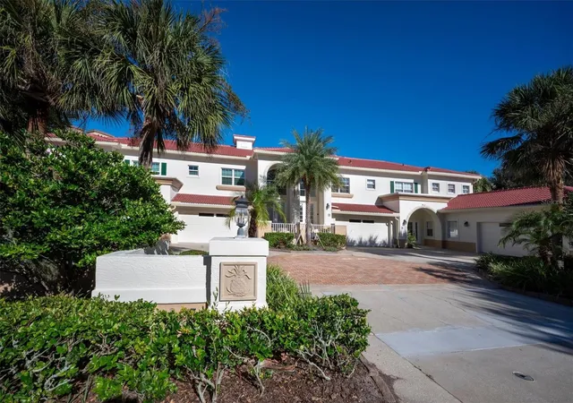 Photo 3 of Condo for sale at 13 Viscaya Ln #2106, Palm Coast, FL 32137 | MLS# FC322130 | Listing updated on 2026-10-24