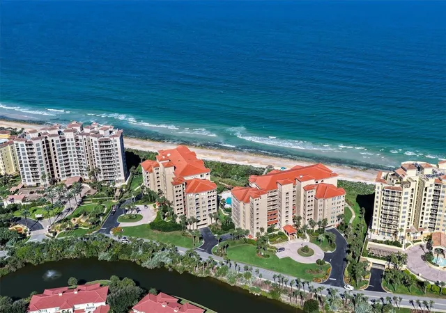 Listing Photo 2 - Condo for sale in building located at 11Th Ave De La Mer, Palm Coast, FL 32137 - Unit #1207