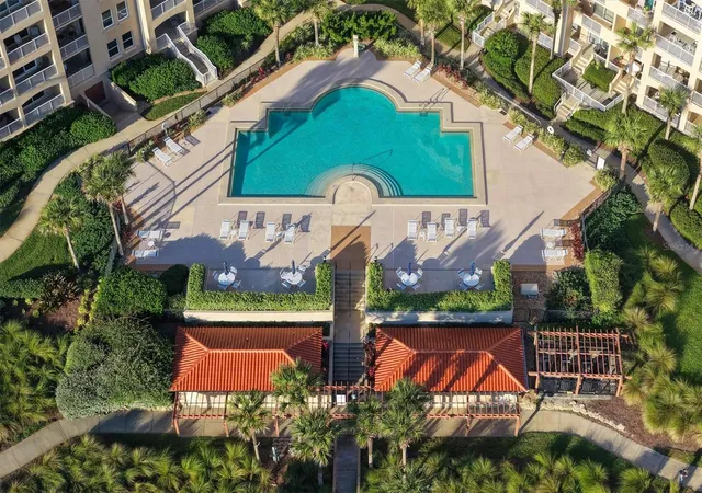 Listing Photo 4 - Condo for sale in building located at 11Th Ave De La Mer, Palm Coast, FL 32137 - Unit #1207