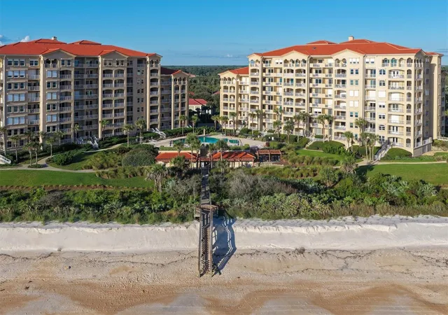 Listing Photo 5 - Condo for sale in building located at 11Th Ave De La Mer, Palm Coast, FL 32137 - Unit #1207