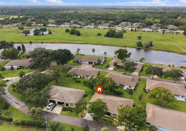 Photo 4 of Condo for sale at 2519 Lonigan Pl #287, Sun City Center, FL 33573 | MLS# TB8558392 | Listing updated on 2026-10-20
