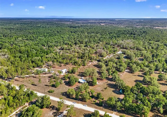 Photo 2 of Manufactured home for sale at 11751 NE 116th Street, Archer, FL 32618 | MLS# O6450163 | Listing updated on 2026-10-16