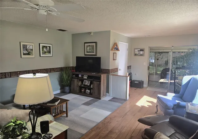 Photo 3 of Condo for sale at 35 Villa Villar Ct #350, Deland, FL 32724 | MLS# V4951838 | Listing updated on 2026-10-27