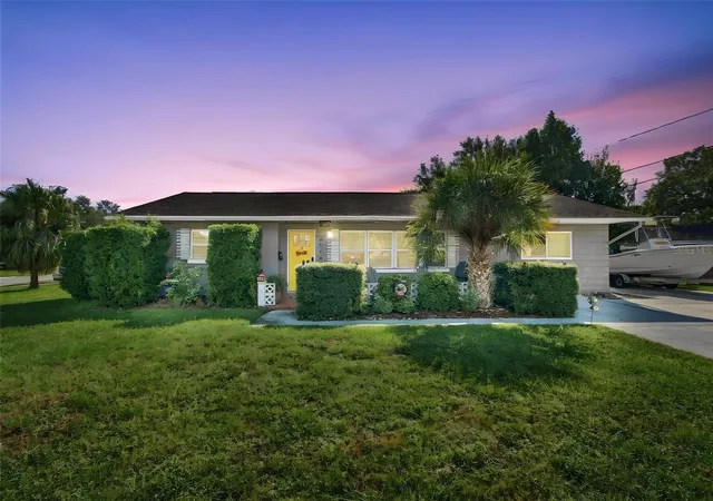 Photo 1 of Single family home for sale at 3653 68th Street N, Saint Petersburg, FL 33710 | MLS# TB8558407 | Listing updated on 2026-10-21