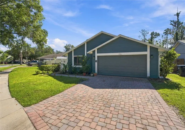 Photo 1 of Sale Pending at 7914 Autumn Wood Dr, Orlando, FL 32825 | MLS# O6450166 | Listing updated on 2026-10-22