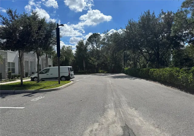 Photo 4 of Townhouse for sale at 17114 Blessing Dr, Clermont, FL 34714 | MLS# L4965811 | Listing updated on 2026-10-17