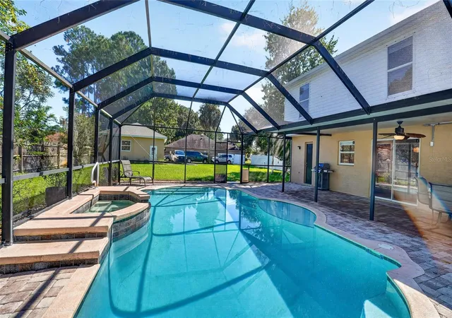 Photo 2 of Single family home for sale at 70 Barrington Dr, Palm Coast, FL 32137 | MLS# FC322133 | Listing updated on 2026-10-24