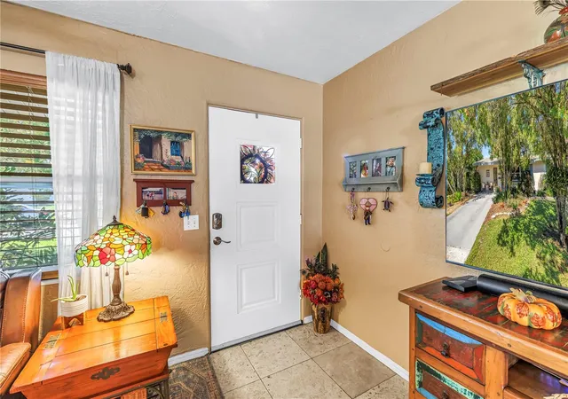 Photo 3 of Sale Pending at 2573 62nd Terrace N, Saint Petersburg, FL 33702 | MLS# TB8558421 | Listing updated on 2026-10-20