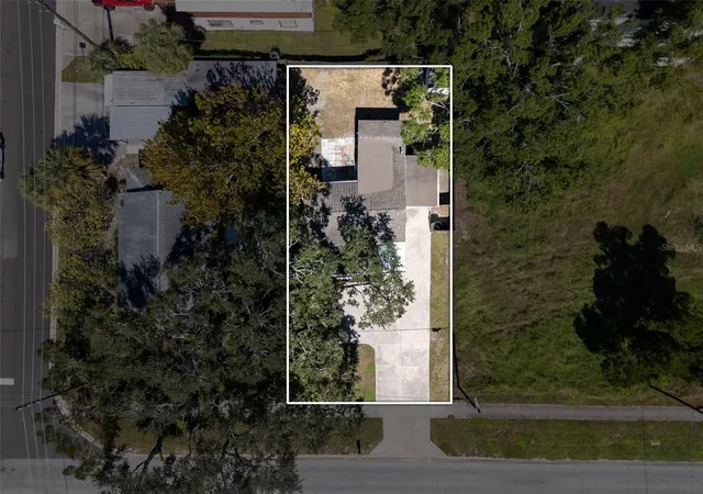 Photo 1 of Single family home for sale at 2927 62nd Avenue N, Saint Petersburg, FL 33702 | MLS# TB8558424 | Listing updated on 2026-10-17