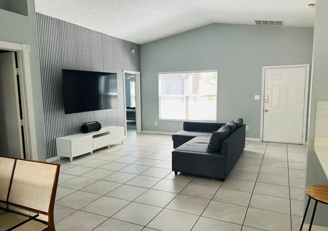 Photo 1 of Single family home for sale at 2833 Woodruff Dr, Orlando, FL 32837 | MLS# O6450181 | Listing updated on 2026-10-22