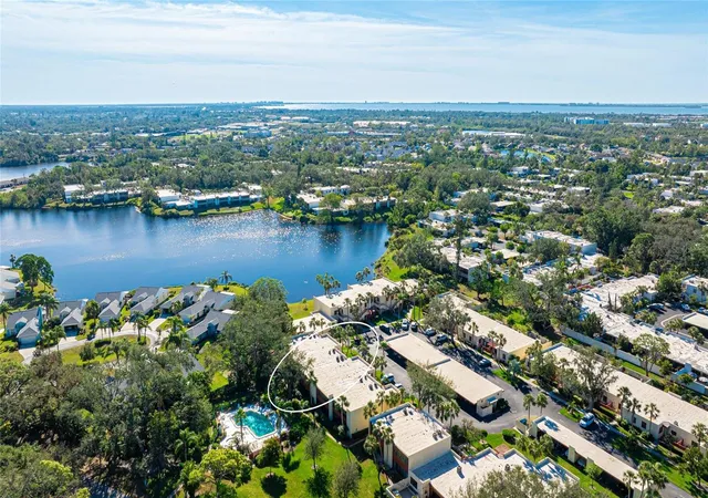 Photo 3 of Condo for sale at 527 Spring Lakes Blvd #527, Bradenton, FL 34210 | MLS# A4709696 | Listing updated on 2026-10-21
