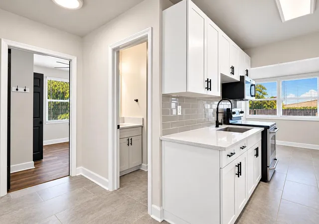 Photo 4 of Single family home for sale at 4501 E 14th Avenue, Tampa, FL 33605 | MLS# TB8558434 | Listing updated on 2026-10-16