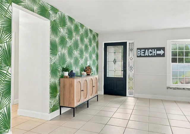 Photo 4 of Single family home for sale at 9968 136th Street, Seminole, FL 33776 | MLS# TB8558439 | Listing updated on 2026-10-22