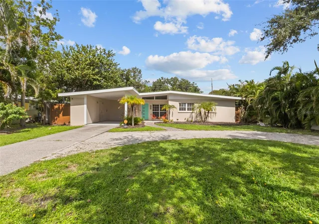Single family home for sale at 2857 Wood St, SARASOTA, FL 34237 | MLS# A4709704