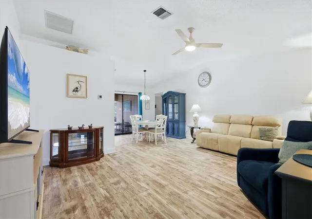 Photo 4 of Sale Pending at 10444 Gulfstream Blvd, Englewood, FL 34224 | MLS# D6149202 | Listing updated on 2026-10-21