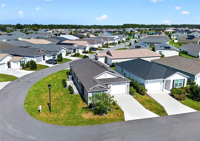 Photo 4 of House for sale at 721 Joseph Way, Okahumpka, FL 34762 | MLS# FC322139 | Listing updated on 2026-10-27