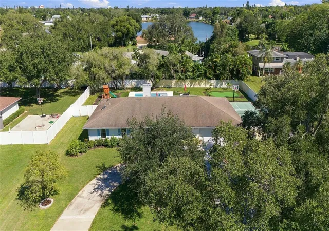 Photo 3 of Single family home for sale at 2307 51st Street W, Bradenton, FL 34209 | MLS# A4709714 | Listing updated on 2026-10-23