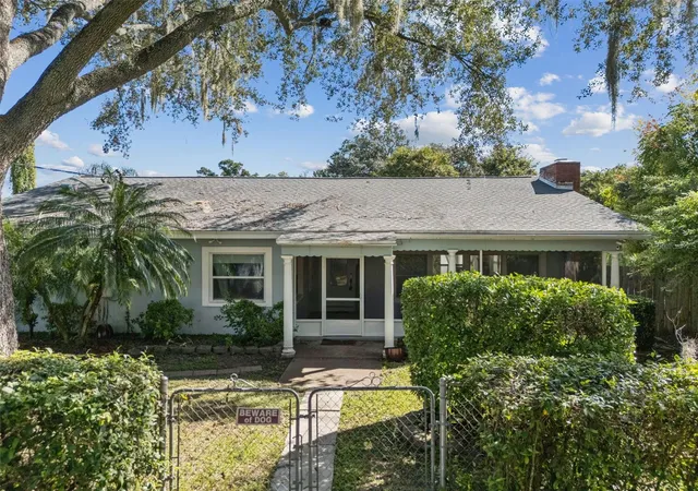Single family home for sale at 2614 Fairview Ave, SEFFNER, FL 33584 | MLS# O6450216
