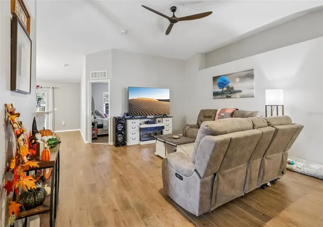 Photo 3 of Single family home for sale at 3431 Wild Ocelot Ct, Deland, FL 32724 | MLS# O6450218 | Listing updated on 2026-10-20