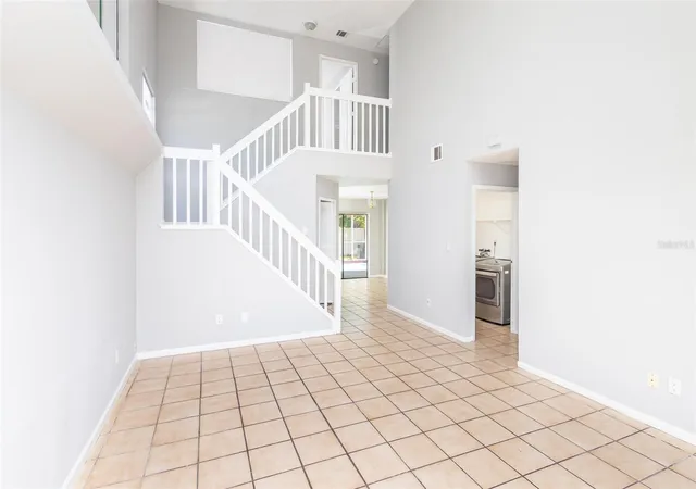 Photo 3 of Single family home for sale at 4226 Cloverleaf Pl, Casselberry, FL 32707 | MLS# O6450223 | Listing updated on 2026-10-17