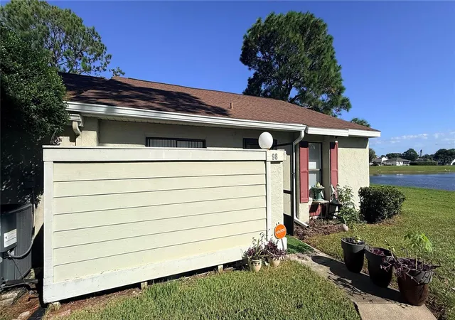 Photo 2 of House for sale at 98 Pine Is Cir, Kissimmee, FL 34743 | MLS# S5159611 | Listing updated on 2026-10-21