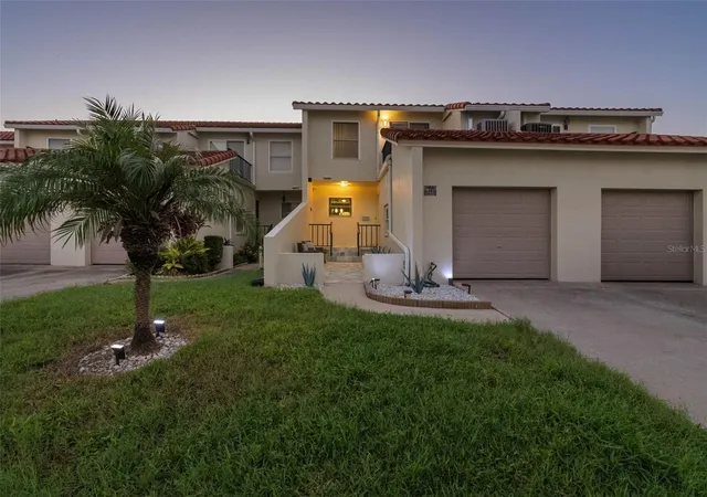 Photo 1 of Townhouse for sale at 2700 Bayshore Blvd #511, Dunedin, FL 34698 | MLS# TB8558482 | Listing updated on 2026-10-21